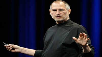 What Steve Jobs understood about messy careers that most people miss? Image credit - Wikimedia Steve Jobs said you can’t ‘connect the dots’ looking forward and that may be the advice ambitious people need most