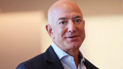 Tech entrepreneur Jeff Bezos's $200 million donation to the Smithsonian Institution is revolutionizing public education. A significant portion is renovating the National Air and Space Museum, while $130 million establishes a new education center. When Jeff Bezos gave the Smithsonian $200 million, the impact went far beyond one museum