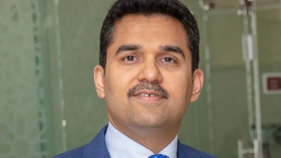 Dr Shamsheer Vayalil Indian-origin billionaire announces Dh1m aid for UAE road crash victims: 6 Indians among 7 dead