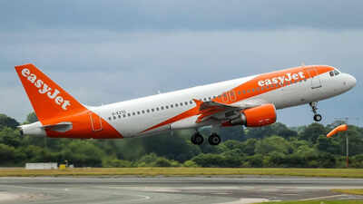 EasyJet flight cleared for take-off from wrong runway point, report reveals / Image - File EasyJet flight took off from wrong runway point at Manchester Airport after cockpit error