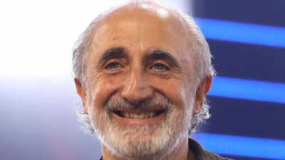 Gad Saad (Image: Wikipedia) Quote of the day by Gad Saad: “Anyone who is willing to end a relationship because of a reasoned difference of opinion is not worthy of…”