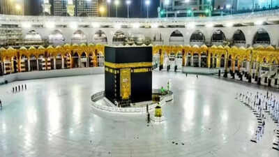 Hajj 2026 Hajj 2026: Saudi Arabia suspends 21 Umrah companies over rule violations, poor performance