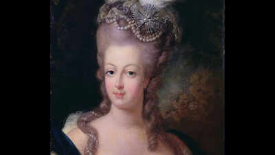 Marie Antoinette (Image: Wikipedia) Quote of the day by Marie Antoinette: “When everyone else is losing their heads, it is important to…” — what this quote reveals about calmness, leadership, emotional control, decision-making, and why staying composed can become your greatest strength