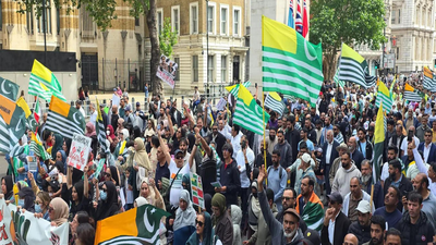 Thousands of British Kashmiris protest outside UK Parliament over PoK unrest Watch: Thousands of British Kashmiris protest outside UK Parliament over PoK unrest